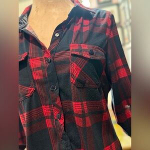 Plaid Button-Up Shirt Red & Black Flannel Vibe | Casual Fall Top